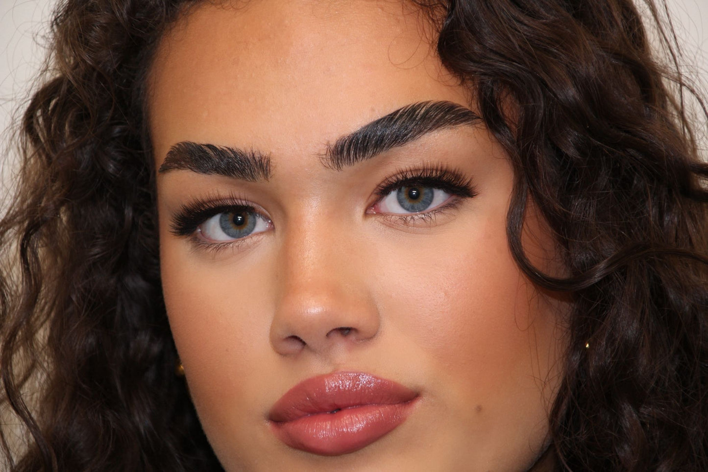 Nepwimpers Bold Noir